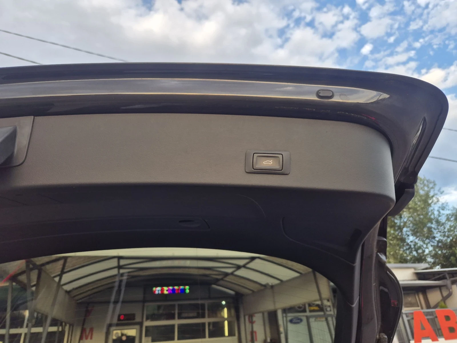 Audi A6 BI Turbo S-line Distronic, head up 2014�. | Mobile.bg � ����������� 16