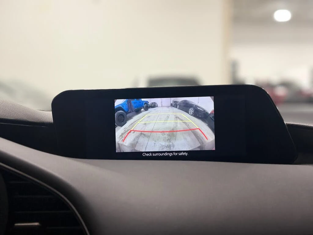 Mazda 3 !Hatchback FWD!* ����������* ���� �� ��*  | Mobile.bg � ����������� 10