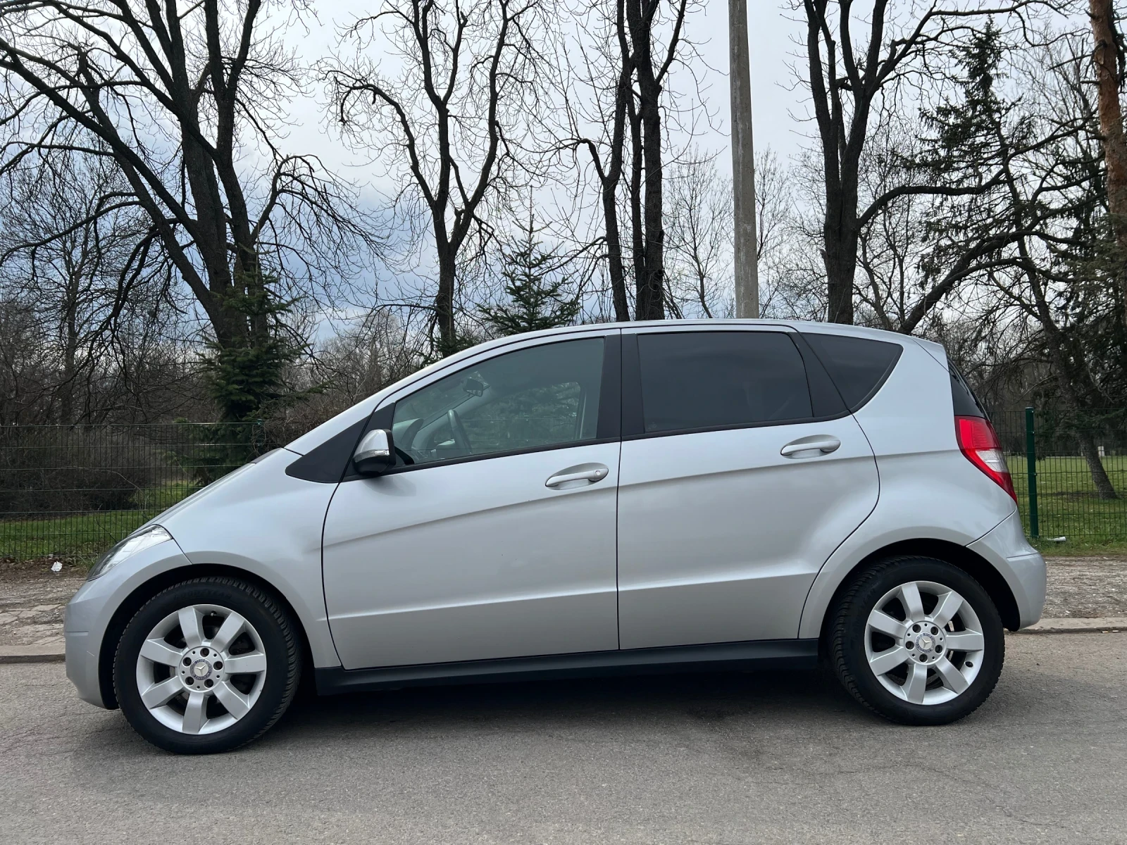 Mercedes-Benz A 180, снимка 2 - Автомобили и джипове - 53924871