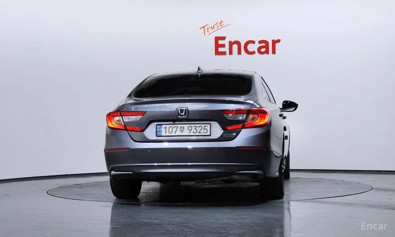 Honda Accord HYBRID* TOURING* HEAD-UP* DISTRONIC* ��������� | Mobile.bg � ����������� 3