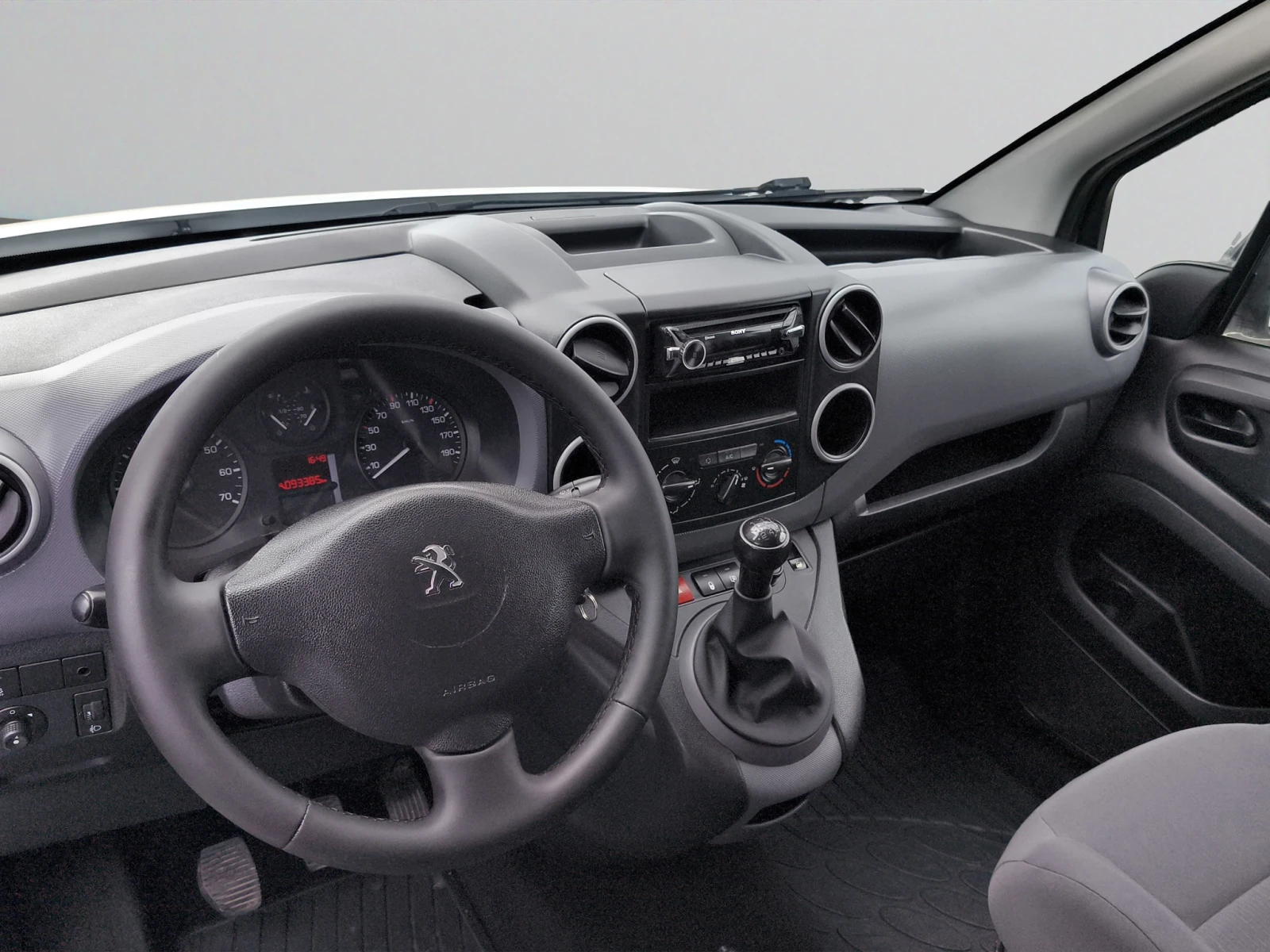 Peugeot Partner  PARTNER NEW FRG COURT 1.6 BlueHDI 75//1609145  | Mobile.bg � ����������� 9