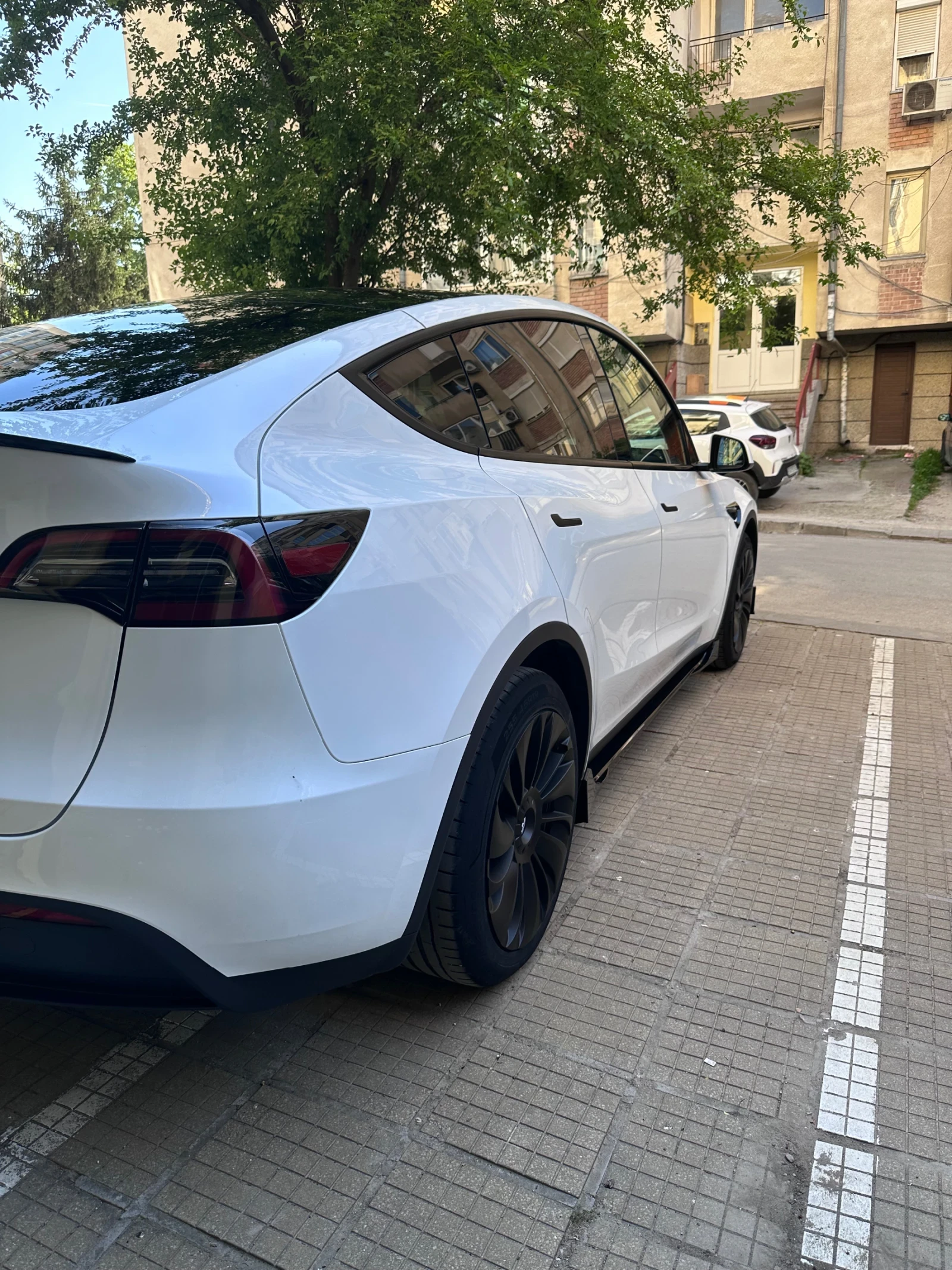 Tesla Model Y LFP ГАРАНЦИОНЕН, снимка 7 - Автомобили и джипове - 54447243