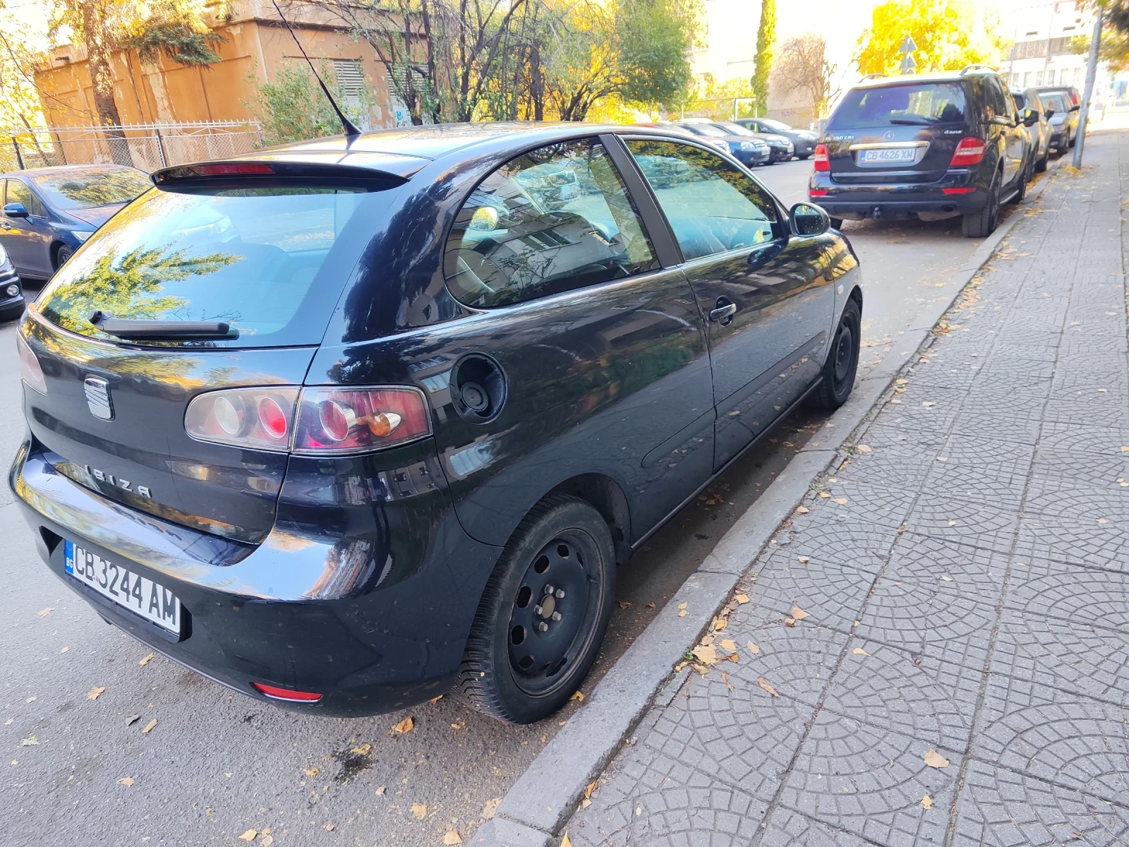 Seat Ibiza, снимка 5 - Автомобили и джипове - 54571345