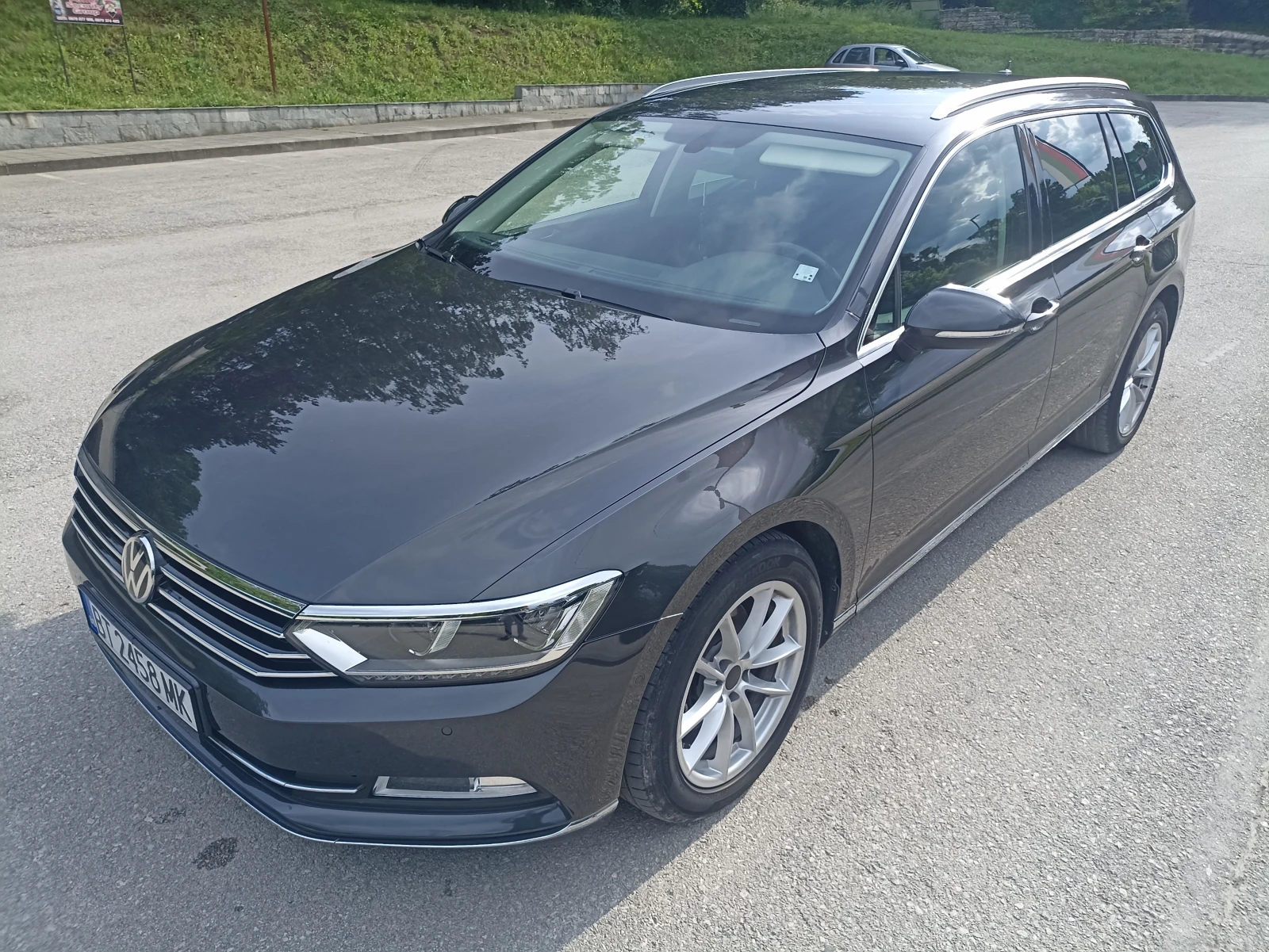 VW Passat TDI, снимка 8 - Автомобили и джипове - 54620752