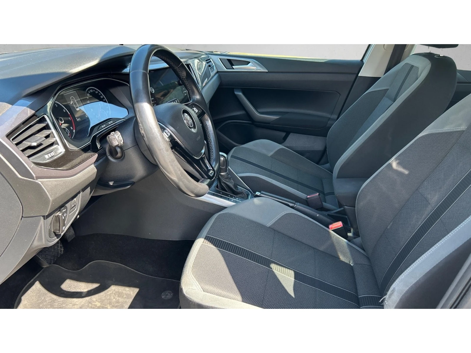 VW Polo Месечна вноска от 180  , снимка 12 - Автомобили и джипове - 54977793