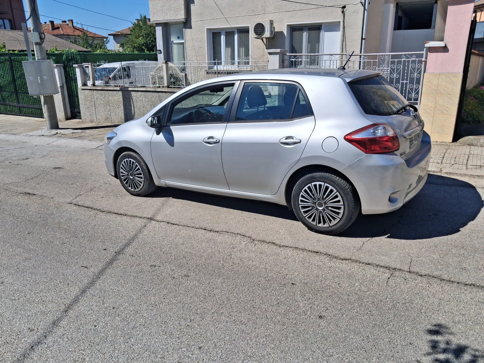 Toyota Auris 2.0D4D ���� �������� | Mobile.bg � ����������� 8