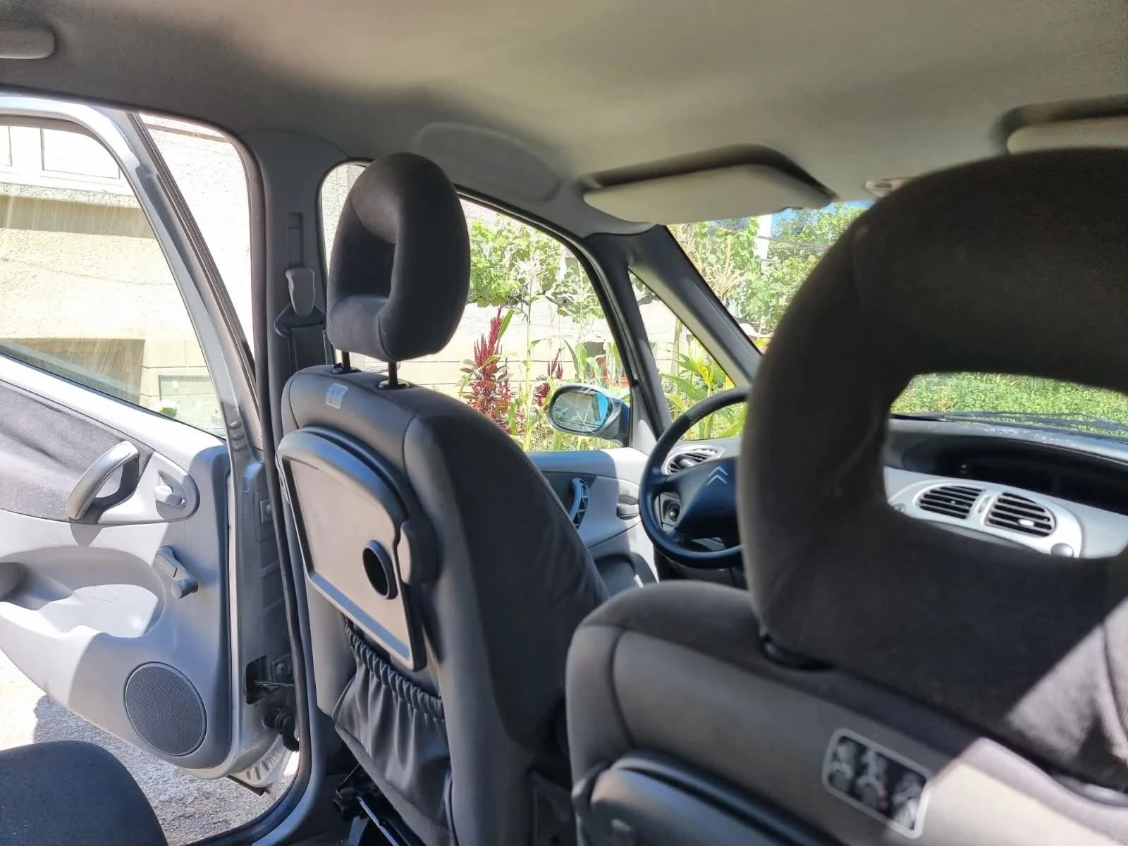 Citroen Xsara picasso, снимка 16 - Автомобили и джипове - 55603112