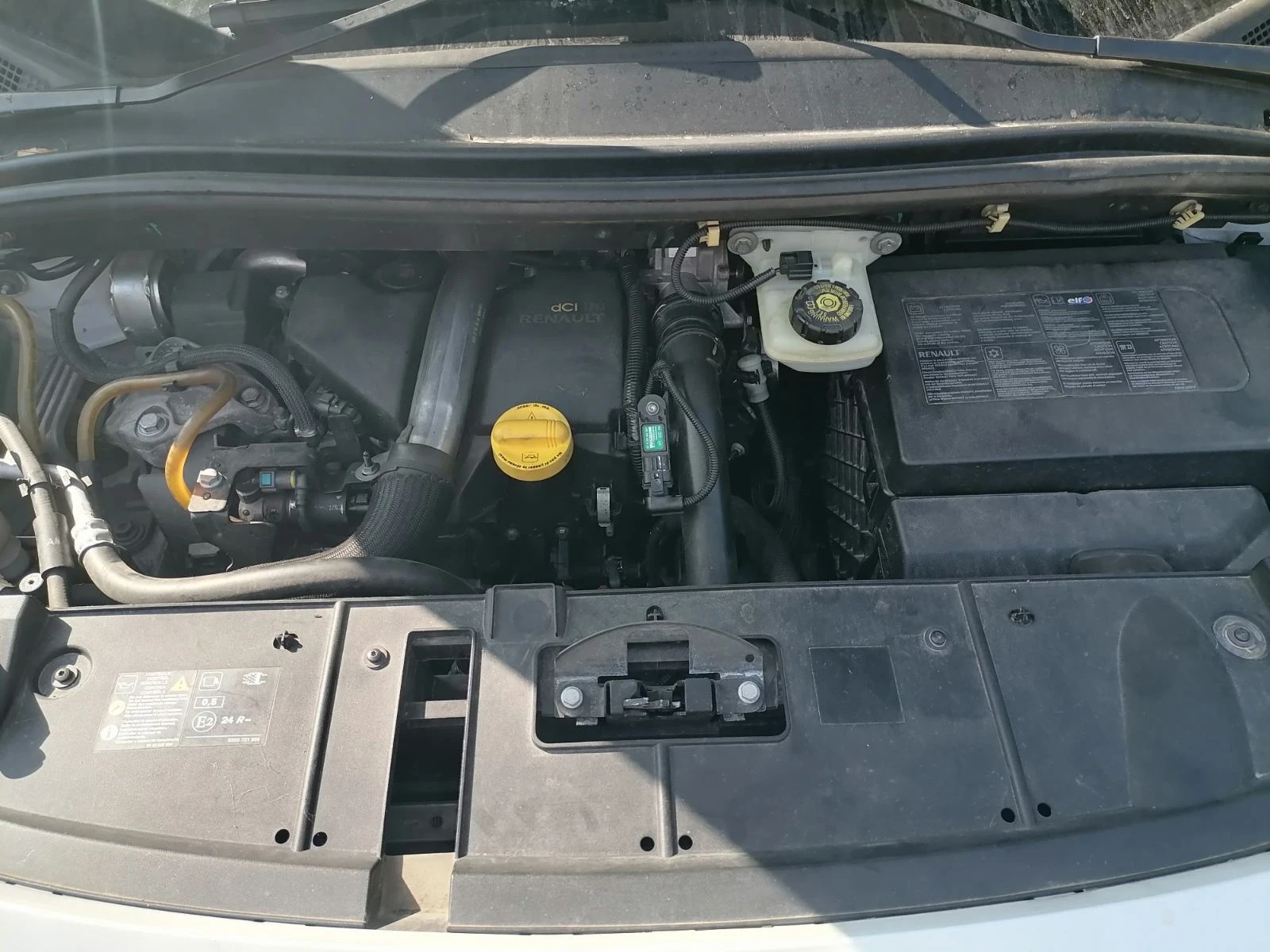 Renault Scenic 1.5DCI X-MOD, снимка 10 - Автомобили и джипове - 55604644