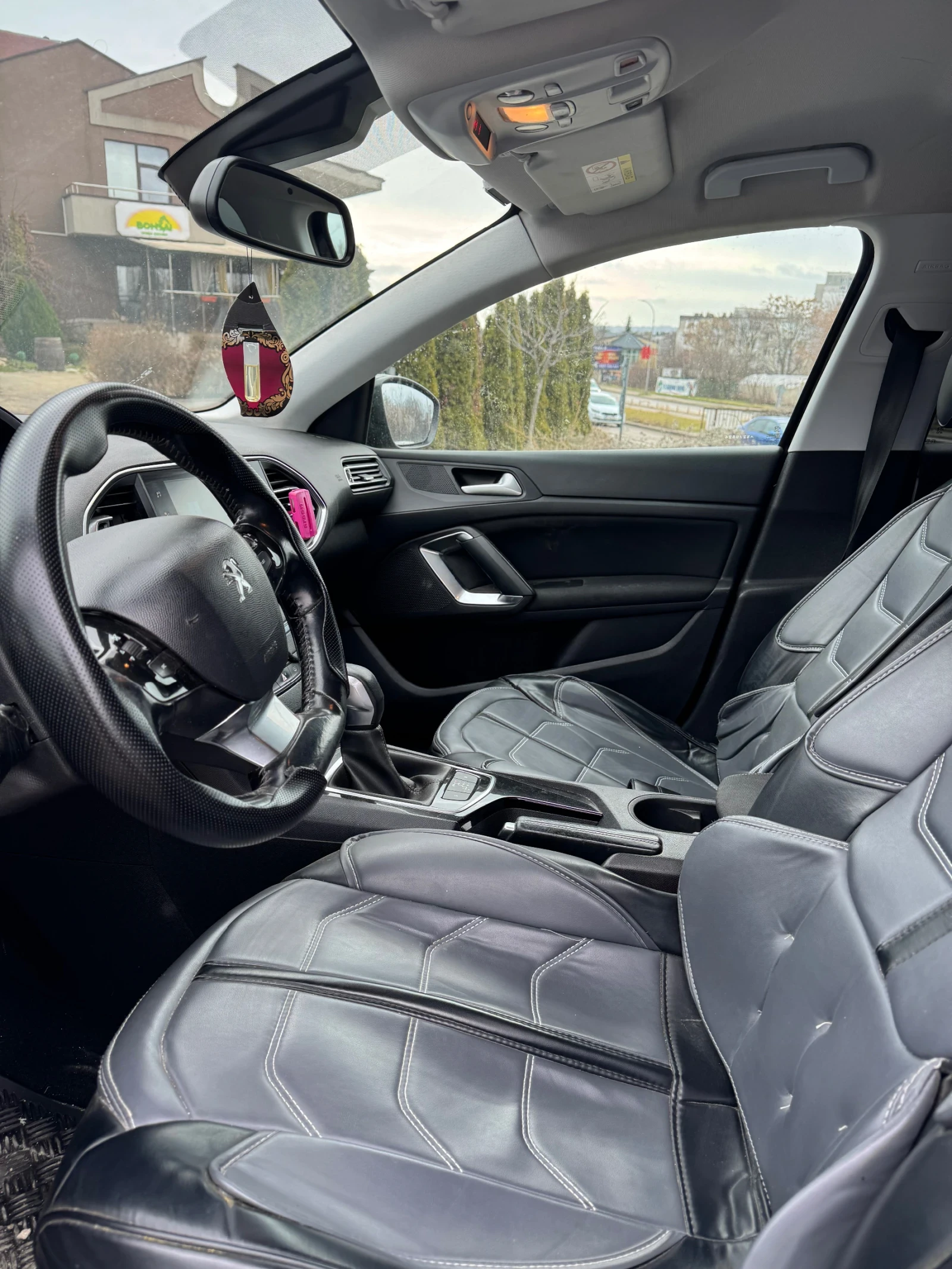 Peugeot 308 1.6, снимка 7 - Автомобили и джипове - 55727219