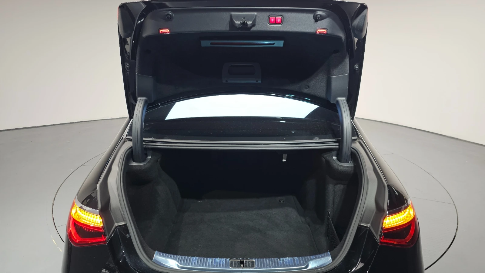Mercedes-Benz S 580 L* FULL * DESIGNO* TV* MASSAGE, снимка 14 - Автомобили и джипове - 55954134