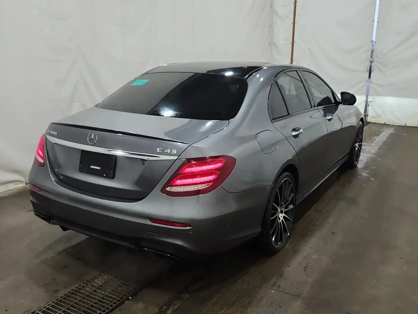 Mercedes-Benz E 43 AMG 4MATIC Цена до България & АвтоКредит, снимка 4 - Автомобили и джипове - 56119457