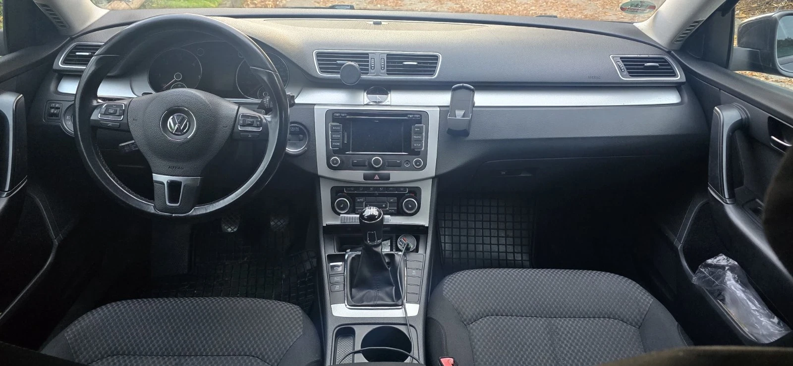 VW Passat B7, снимка 3 - Автомобили и джипове - 56748731