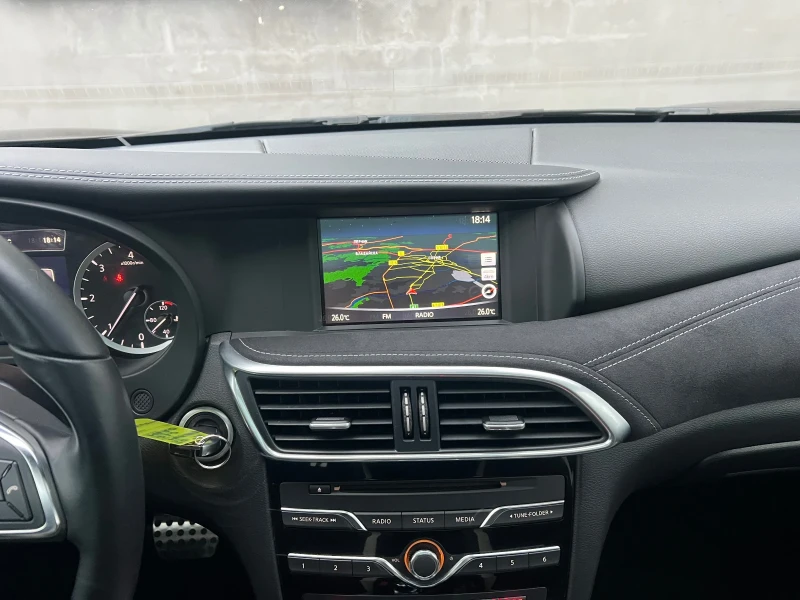 Infiniti Q30 S 2.2CDI AWD, снимка 12 - Автомобили и джипове - 52055424