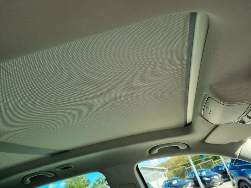 VW Tiguan 2.0 TSI 211k.cHighline 4Motio  Facelift ШВЕЙЦАРИЯ , снимка 16 - Автомобили и джипове - 52212721