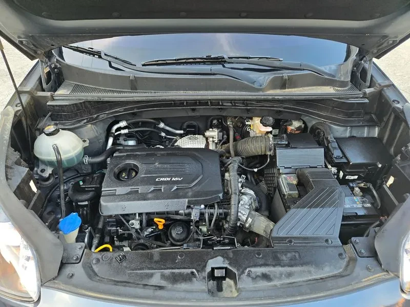 Kia Sportage 2.0 CRDi 4WD, снимка 6 - Автомобили и джипове - 54275114