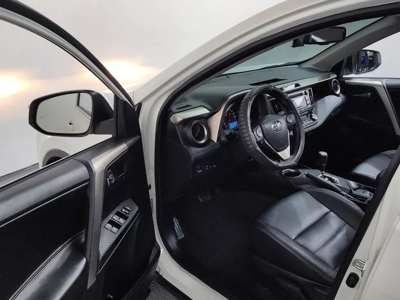 Toyota Rav4 2.5 2Wd 4Th Generation, снимка 10 - Автомобили и джипове - 56354130