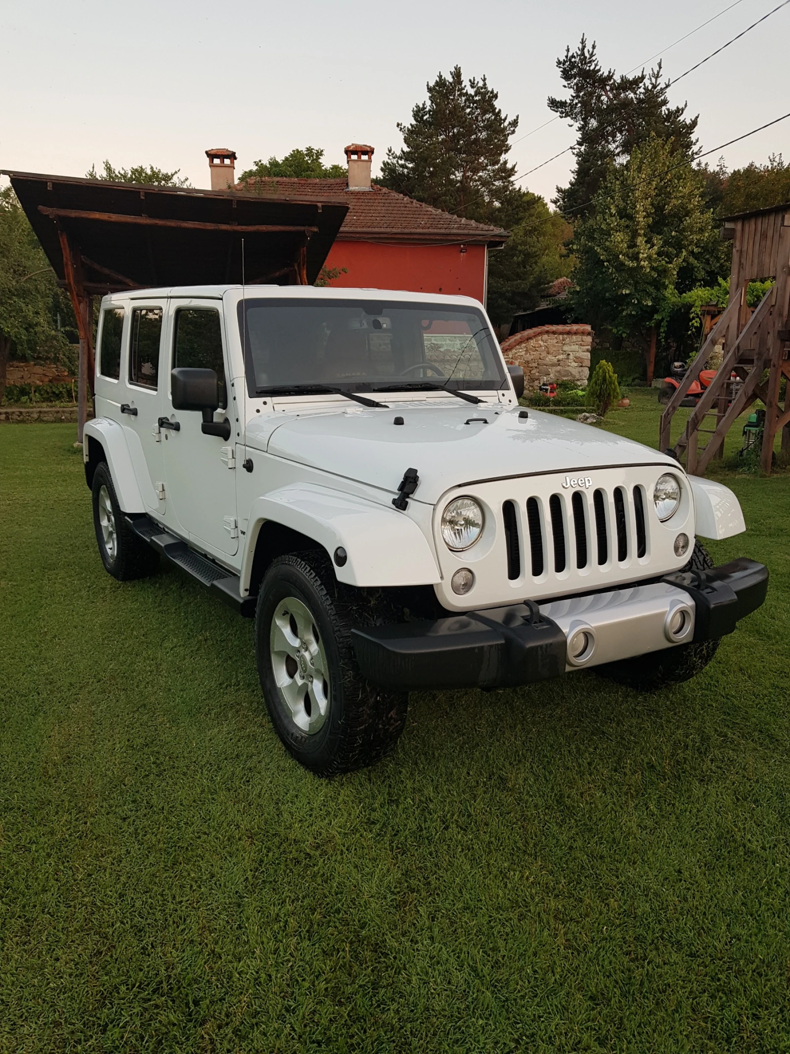 Jeep Wrangler 3.6i SAHARA UNLIMITED  - изображение 4