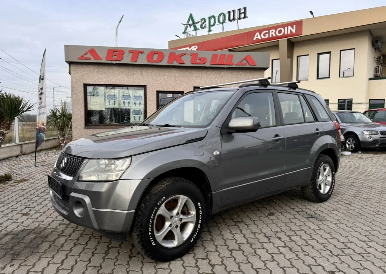 Suzuki Grand vitara 2.0i / 4x4 - изображение 2