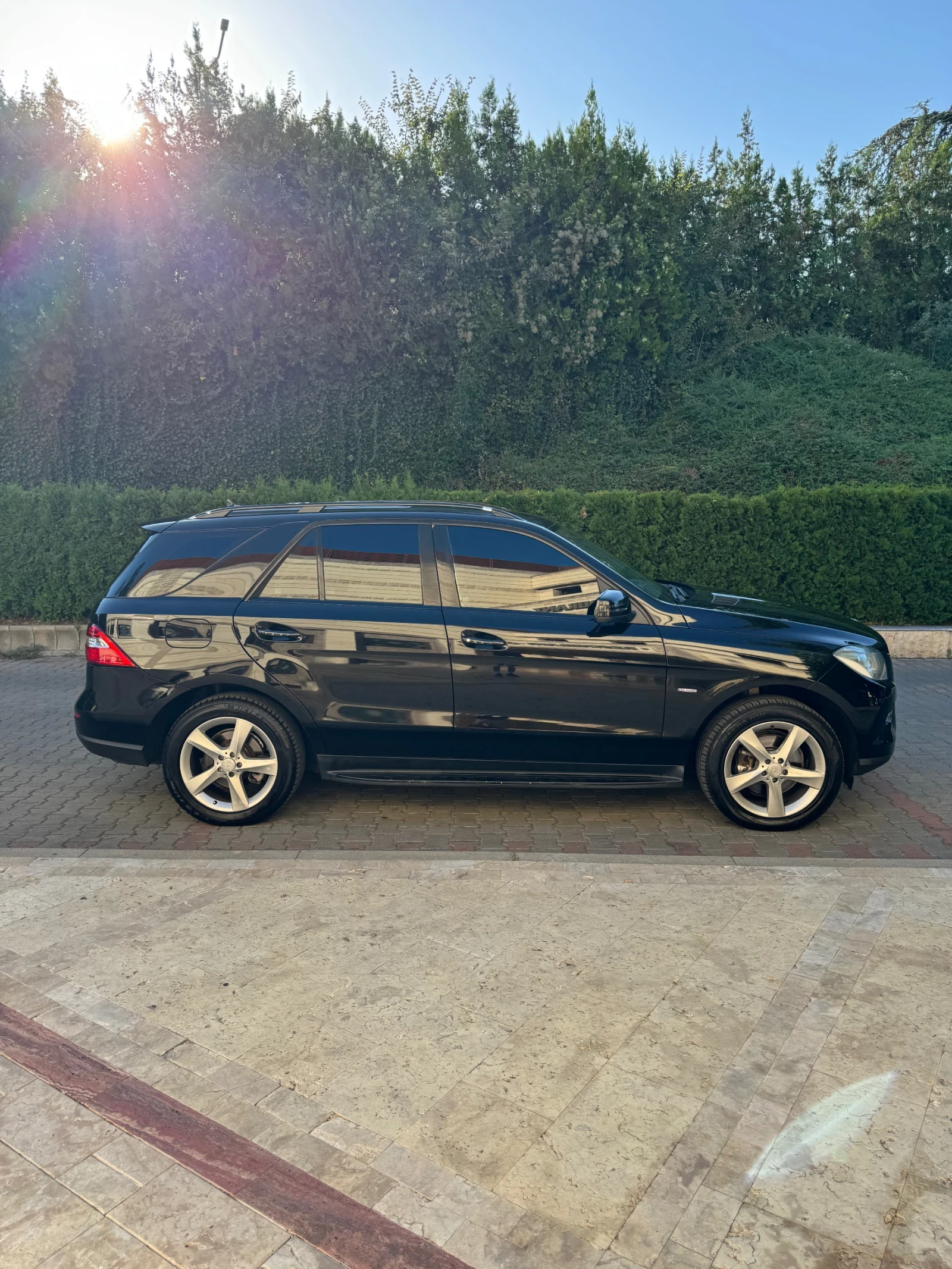 Mercedes-Benz ML 350  - изображение 6