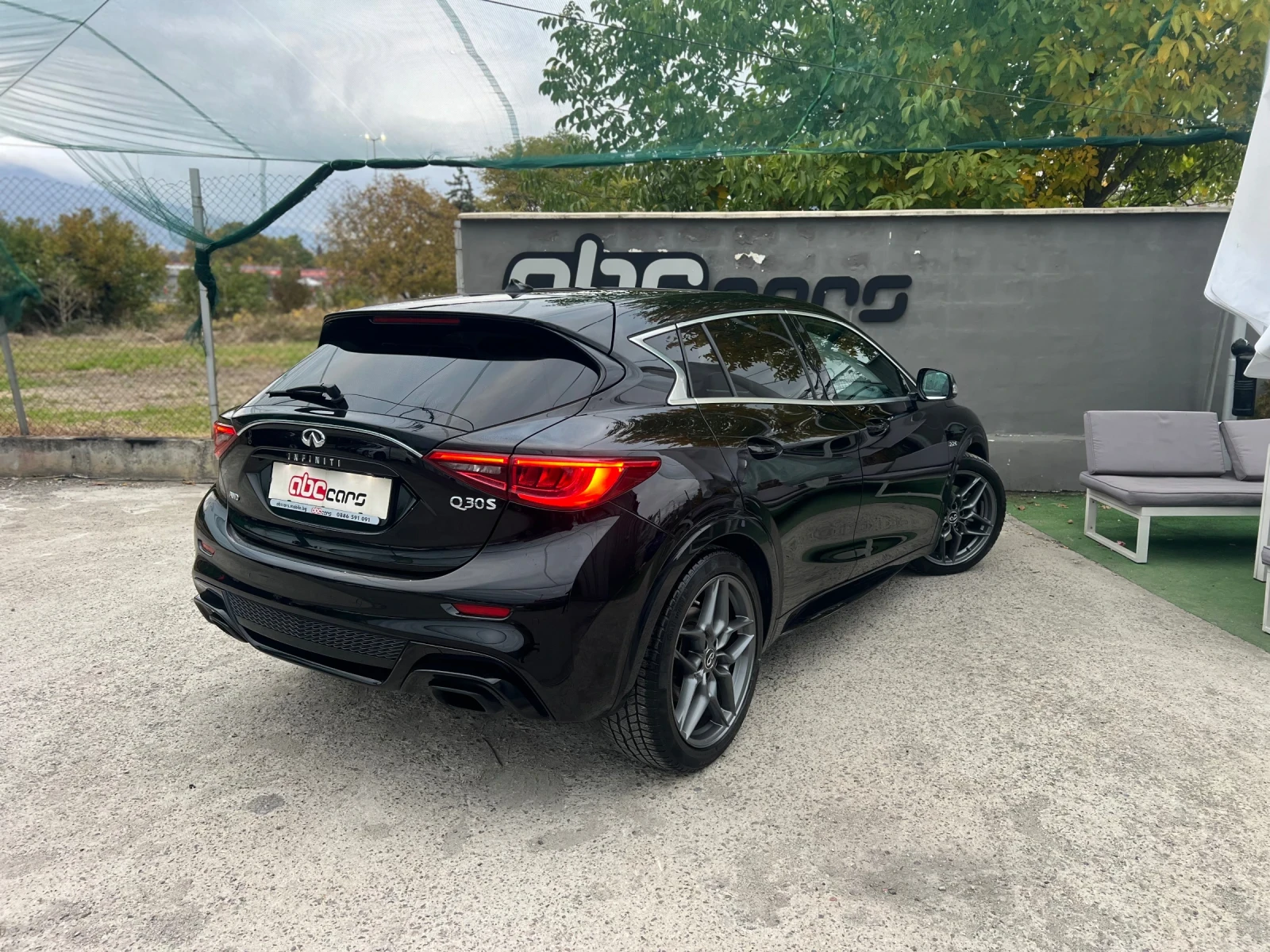 Infiniti Q30 S 2.2CDI AWD - изображение 4