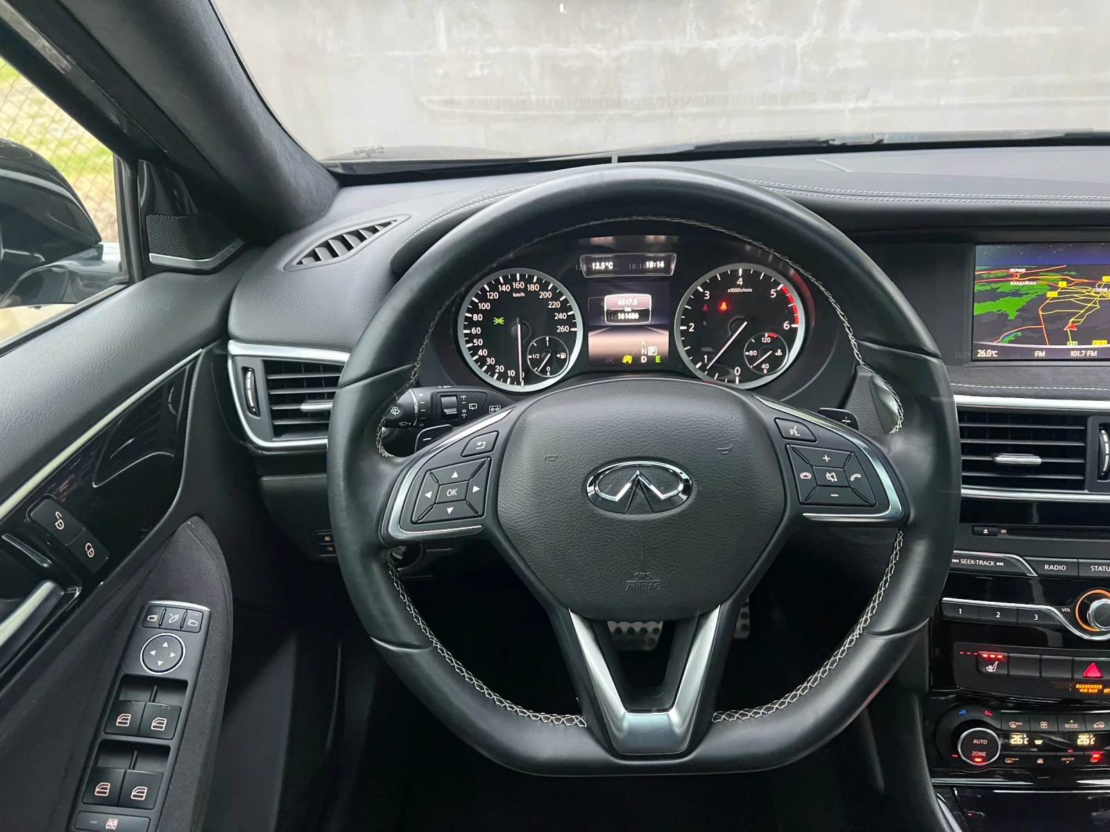 Infiniti Q30 S 2.2CDI AWD - изображение 10