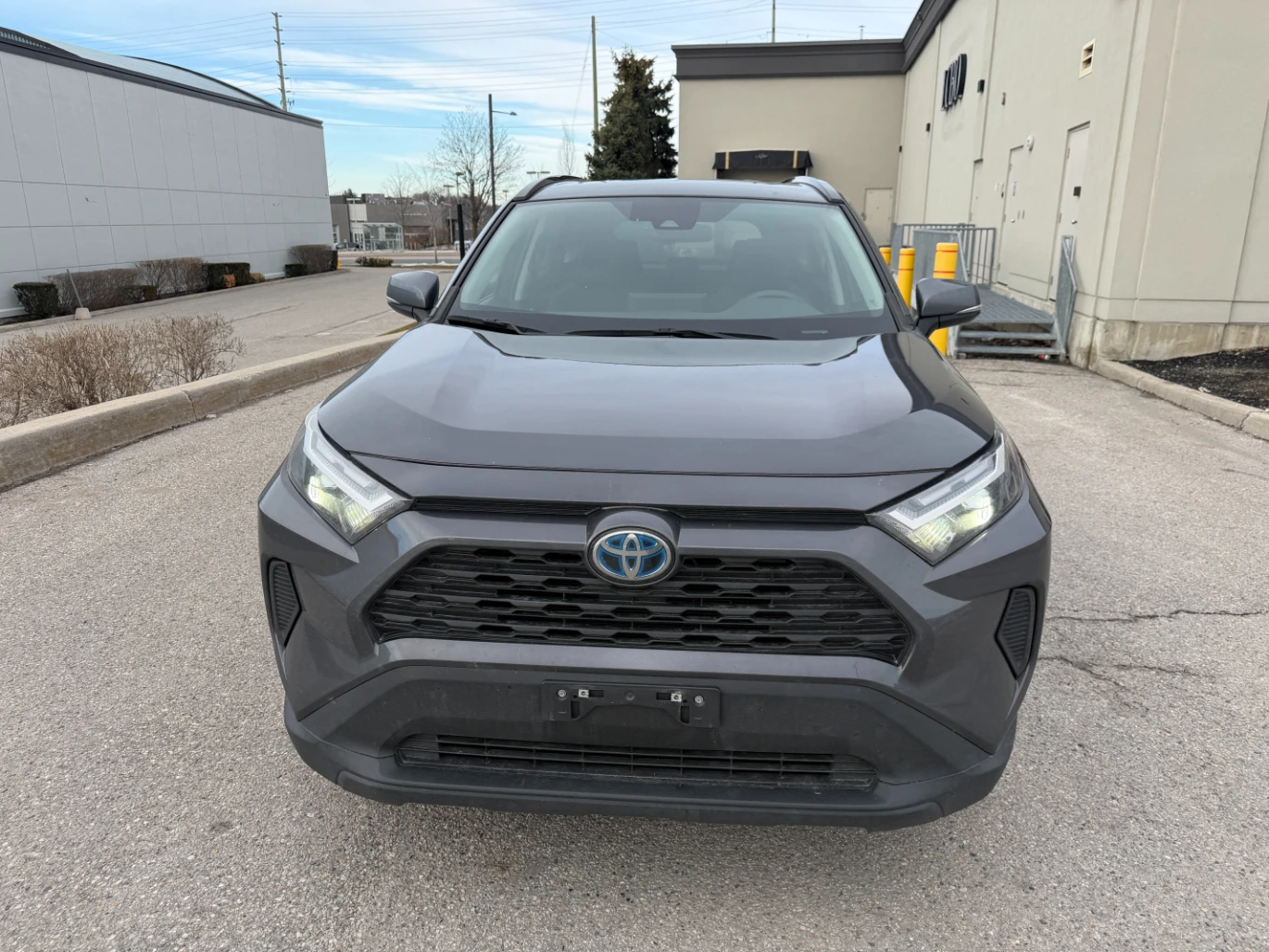 Toyota Rav4 Hybrid XLE * * CARFAX * * АВТО КРЕДИТ * * , снимка 3 - Автомобили и джипове - 53771976
