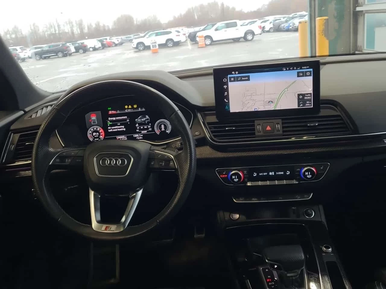 Audi SQ5 PREMIUM/CAMERA/DISTRONIC/ГУМИ С ДЖАНТИ, снимка 10 - Автомобили и джипове - 54046689