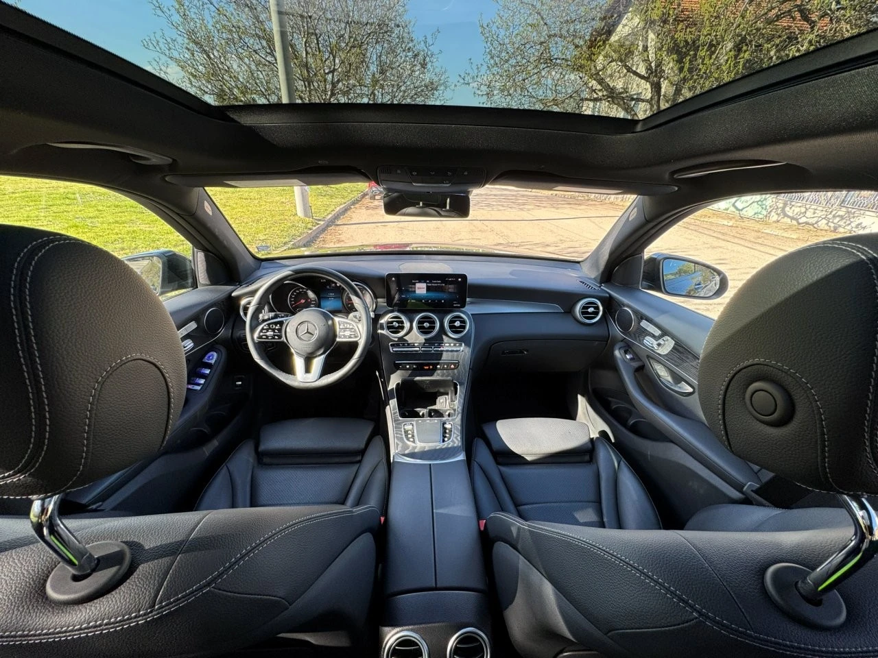 Mercedes-Benz GLC 300 AMG Line/Pano/360 View, снимка 11 - Автомобили и джипове - 54378271