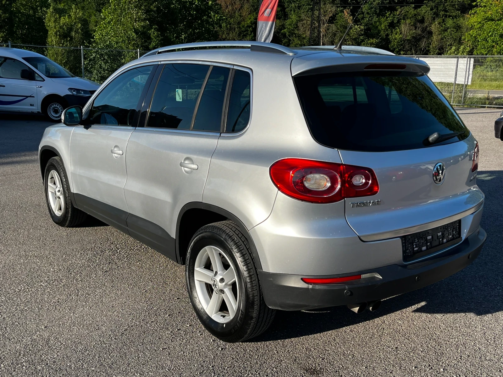VW Tiguan 2.0TDi 4Motion CommonRail, снимка 3 - Автомобили и джипове - 54703410