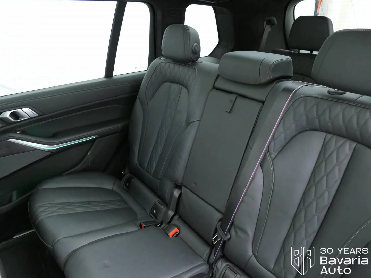 BMW X7 40d xDrive M Sport PRO Steptronic, снимка 8 - Автомобили и джипове - 55057656