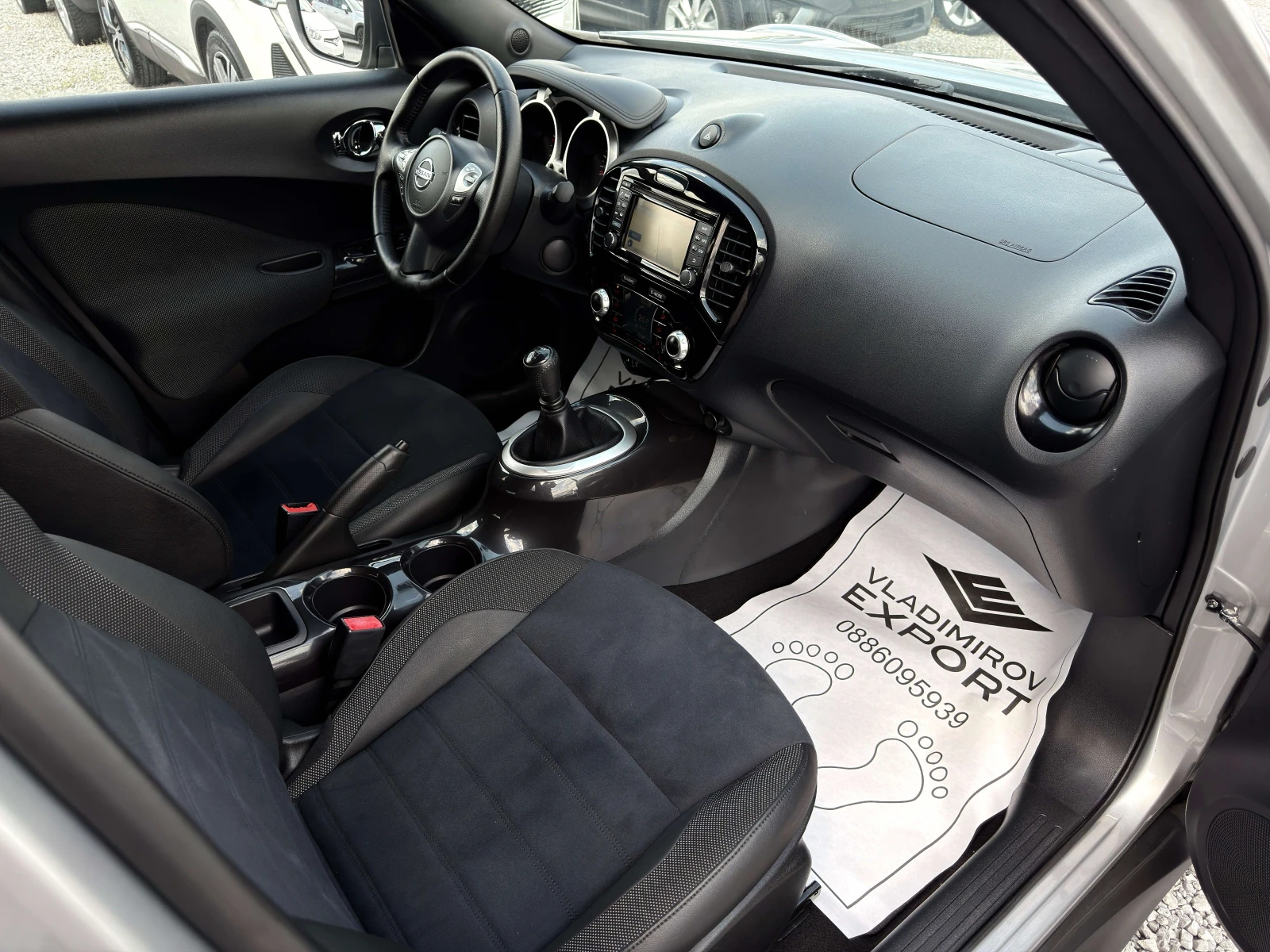 Nissan Juke 1.5dCi NAVI / Реални КМ / 1 СОБСТВЕНИК / БЕЗ РЪЖДА, снимка 8 - Автомобили и джипове - 55089407