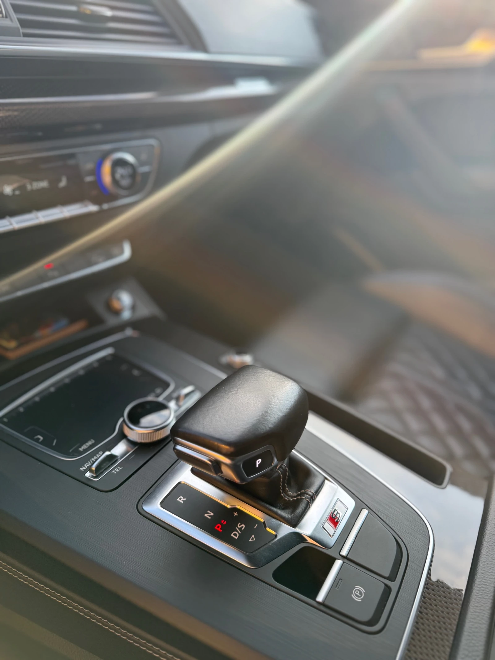 Audi SQ5, снимка 7 - Автомобили и джипове - 55658304