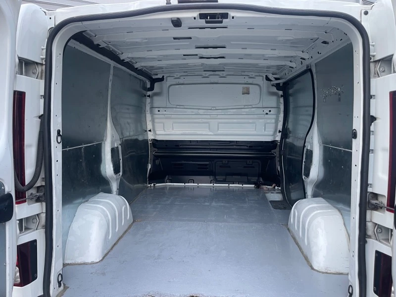 Opel Vivaro 1, 6d 121к.с., 6в, 6ск., мулти, темпо, клима, каме, снимка 17 - Бусове и автобуси - 41632310