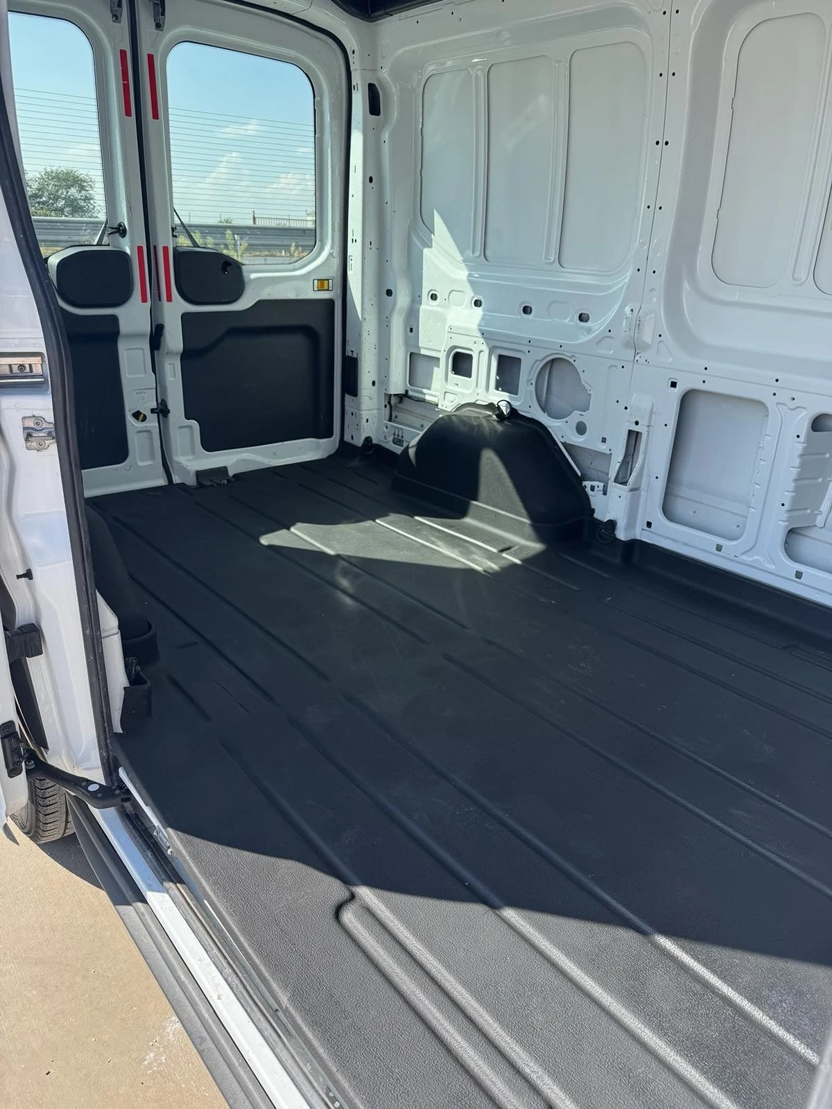 Ford Transit 2.2tdci-Klima - изображение 8