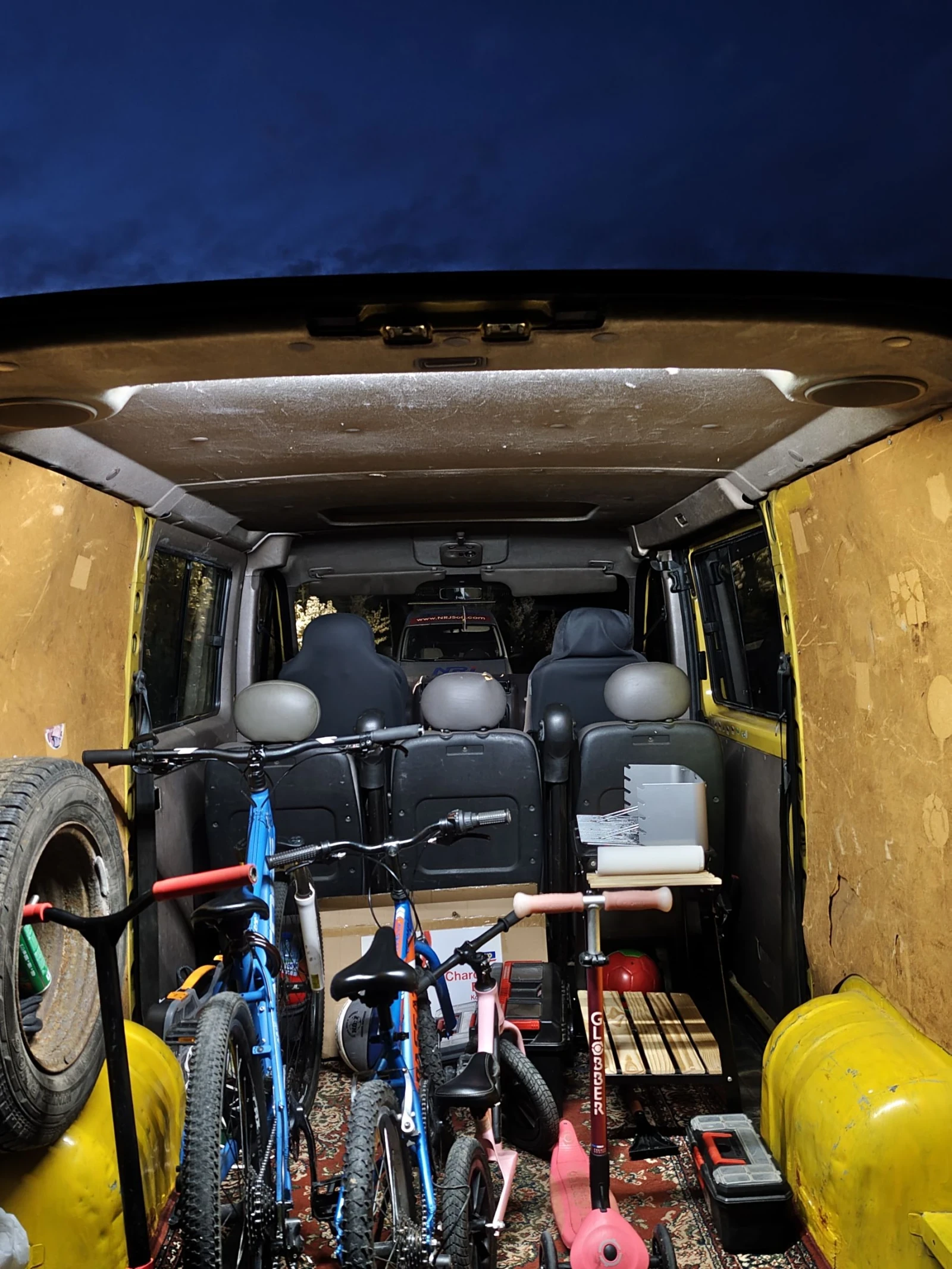 Renault Master 2.8 Дизел , снимка 14 - Бусове и автобуси - 54808501