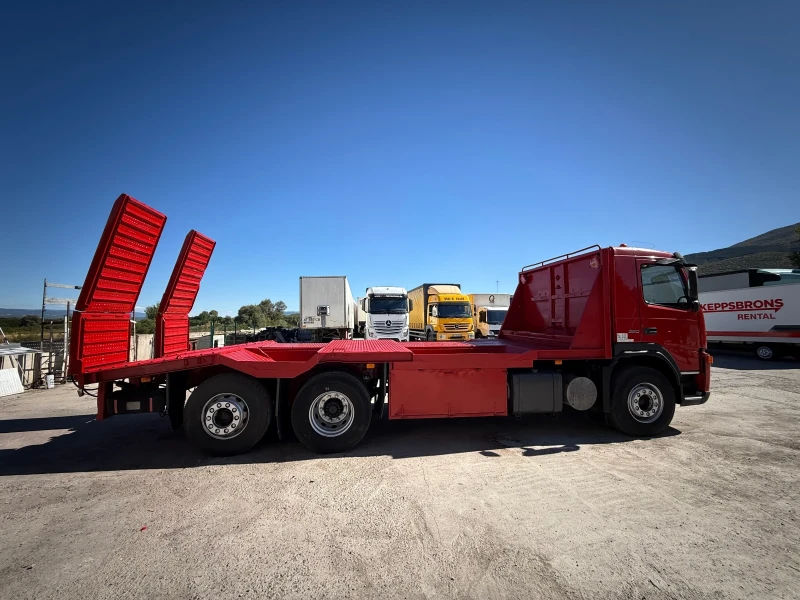 Volvo Fh 380 За превоз на Багери и Трактори, снимка 11 - Камиони - 51812700