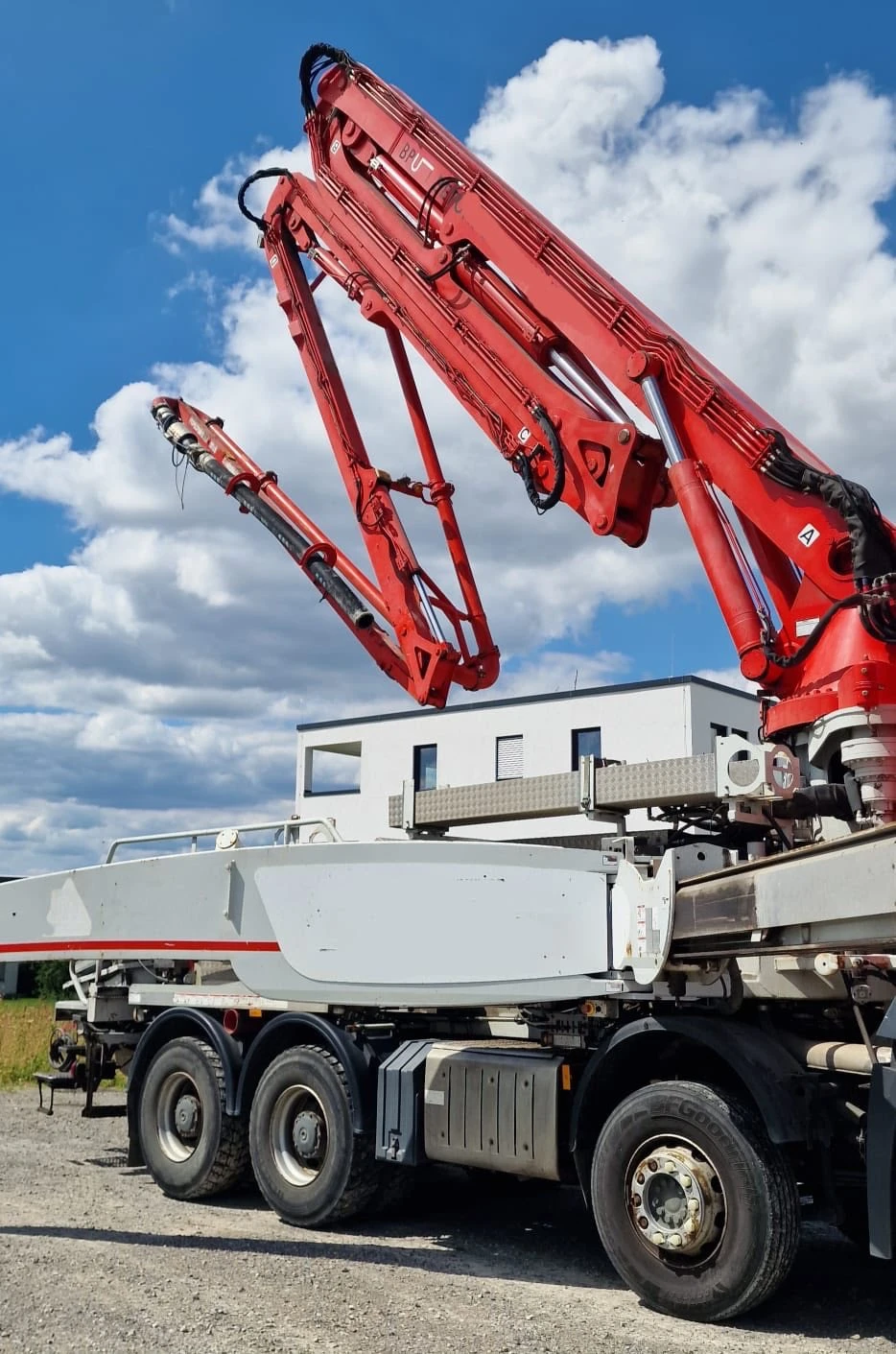 ����� ����� Mercedes-Benz LIEBHERR 32Z5 AROCS 3543 | Mobile.bg � ����������� 16
