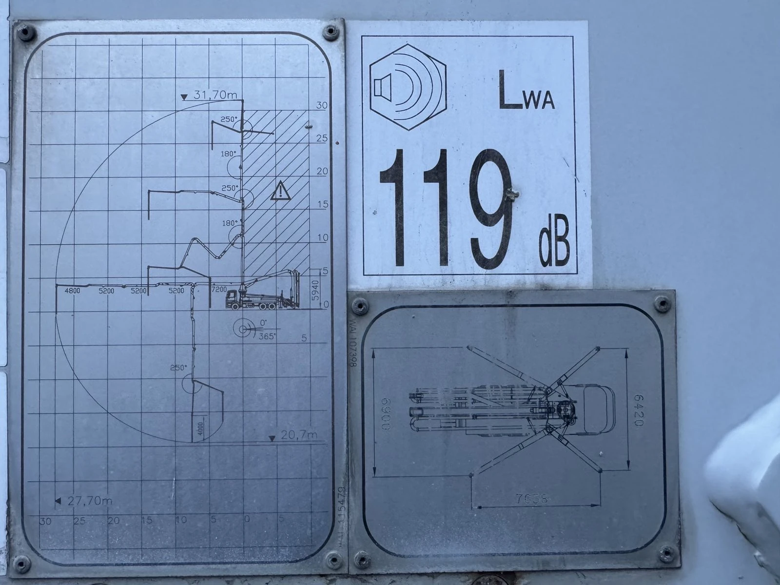����� ����� Mercedes-Benz LIEBHERR 32Z5 AROCS 3543 | Mobile.bg � ����������� 17
