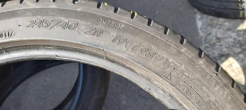 Гуми Летни 245/40R19, снимка 7 - Гуми и джанти - 32916887