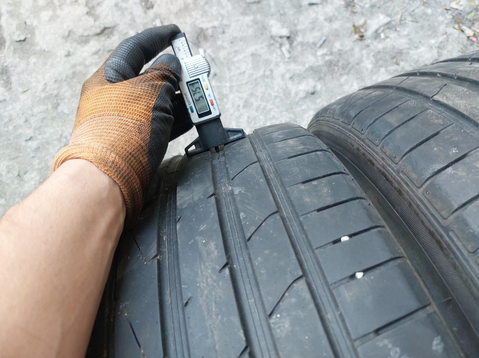 ���� 235/40R19 | Mobile.bg � ����������� 3