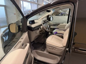 Hyundai Staria LUX AWD, снимка 14