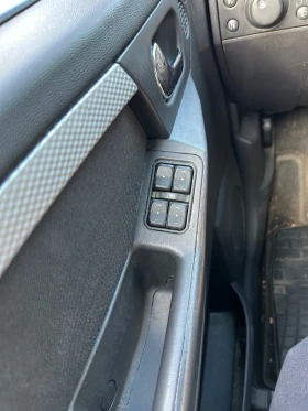 Opel Meriva 1, 4 90кс бензин - газ, снимка 7