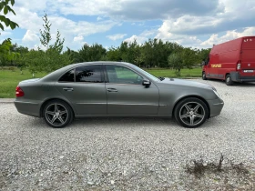 Mercedes-Benz E 320, снимка 8