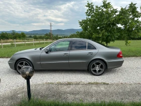 Mercedes-Benz E 320, снимка 7