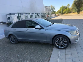 Mercedes-Benz C 320, снимка 4