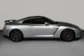 Обява за продажба на Nissan Gt-r PREMIUM * CARFAX * БЕЗ ПЪРВОНАЧАЛНА ВНОСКА ~ 145 000 лв. - изображение 3