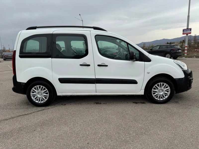 Peugeot Partner 1.6e-HDI-5места-2016-6ск-EURO6, снимка 9 - Автомобили и джипове - 43973437