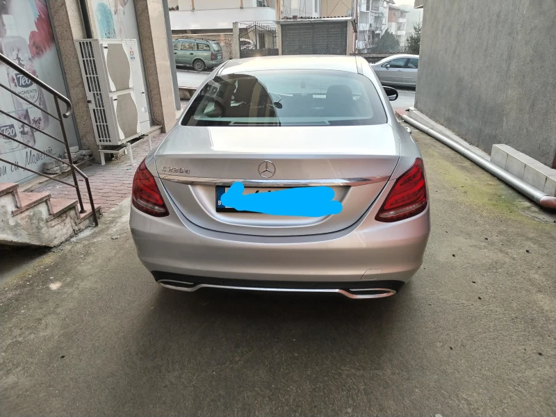 Mercedes-Benz C 220, снимка 4 - Автомобили и джипове - 47142245