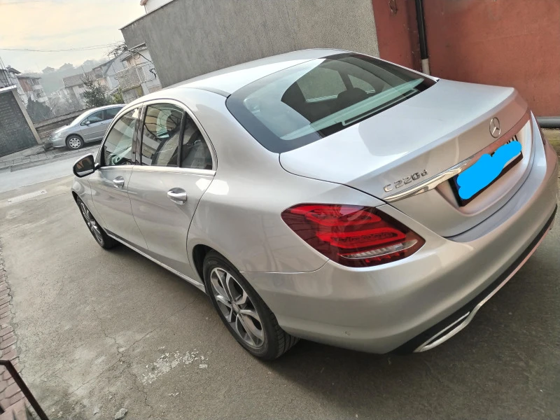 Mercedes-Benz C 220, снимка 3 - Автомобили и джипове - 47142245