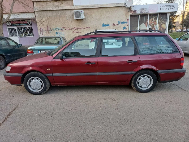 VW Passat, снимка 3 - Автомобили и джипове - 48895631